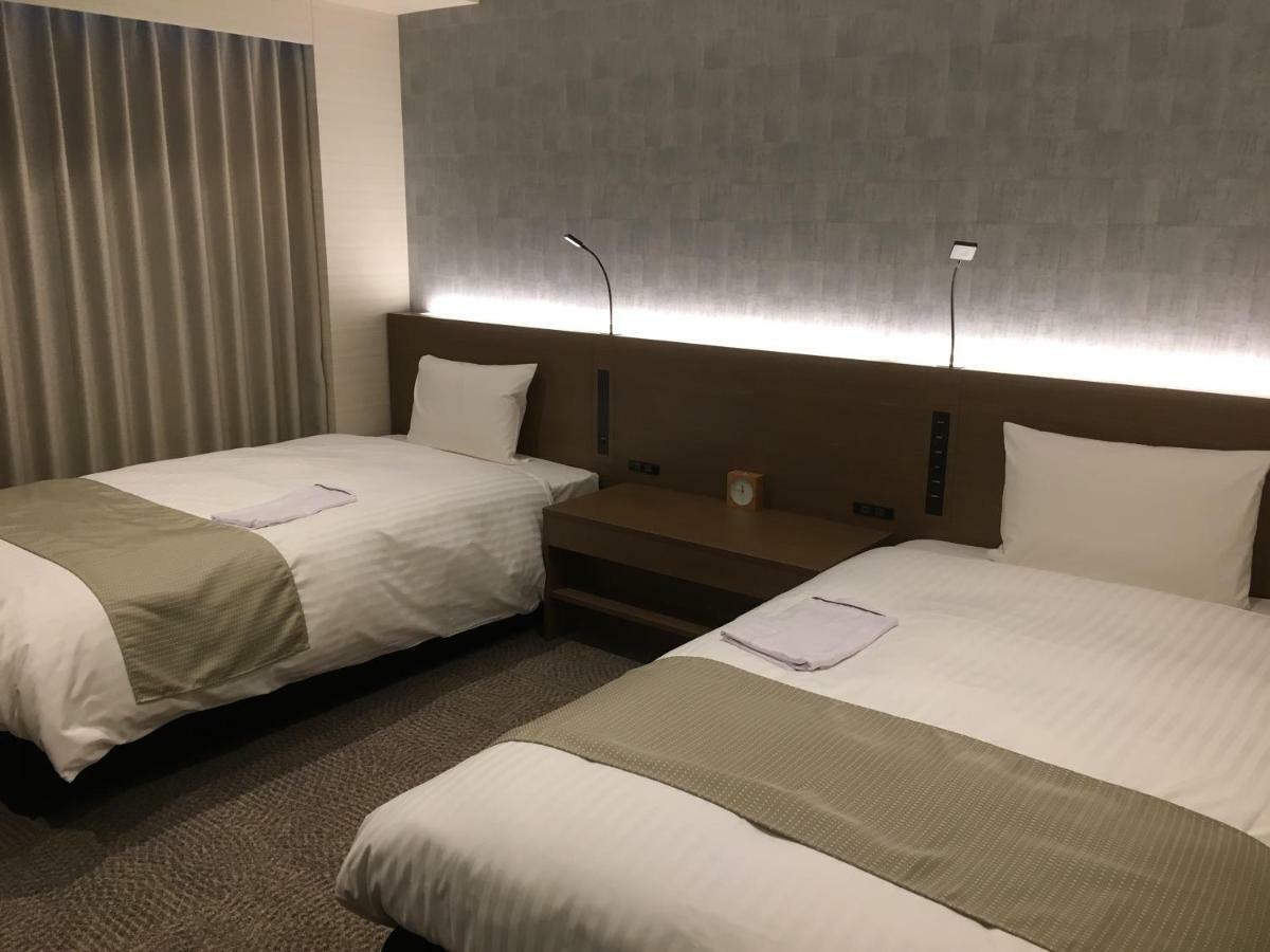 Daiwa Roynet Hotel Hiroshima-ekimae Buitenkant foto